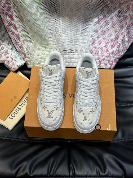 Picture of Louis Vuitton Shoes _SKULVsz38-45J100812958